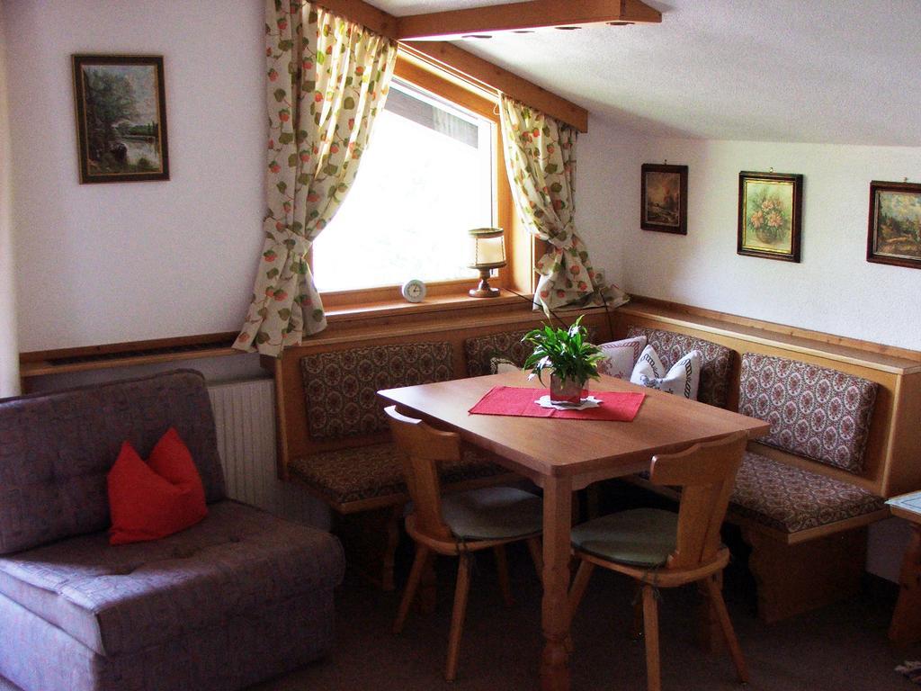 Haus Vasul Hotel Sankt Anton am Arlberg Room photo